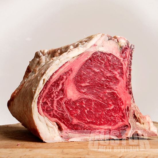aubrac dry aged cote a l'os entrecote sirloin steak